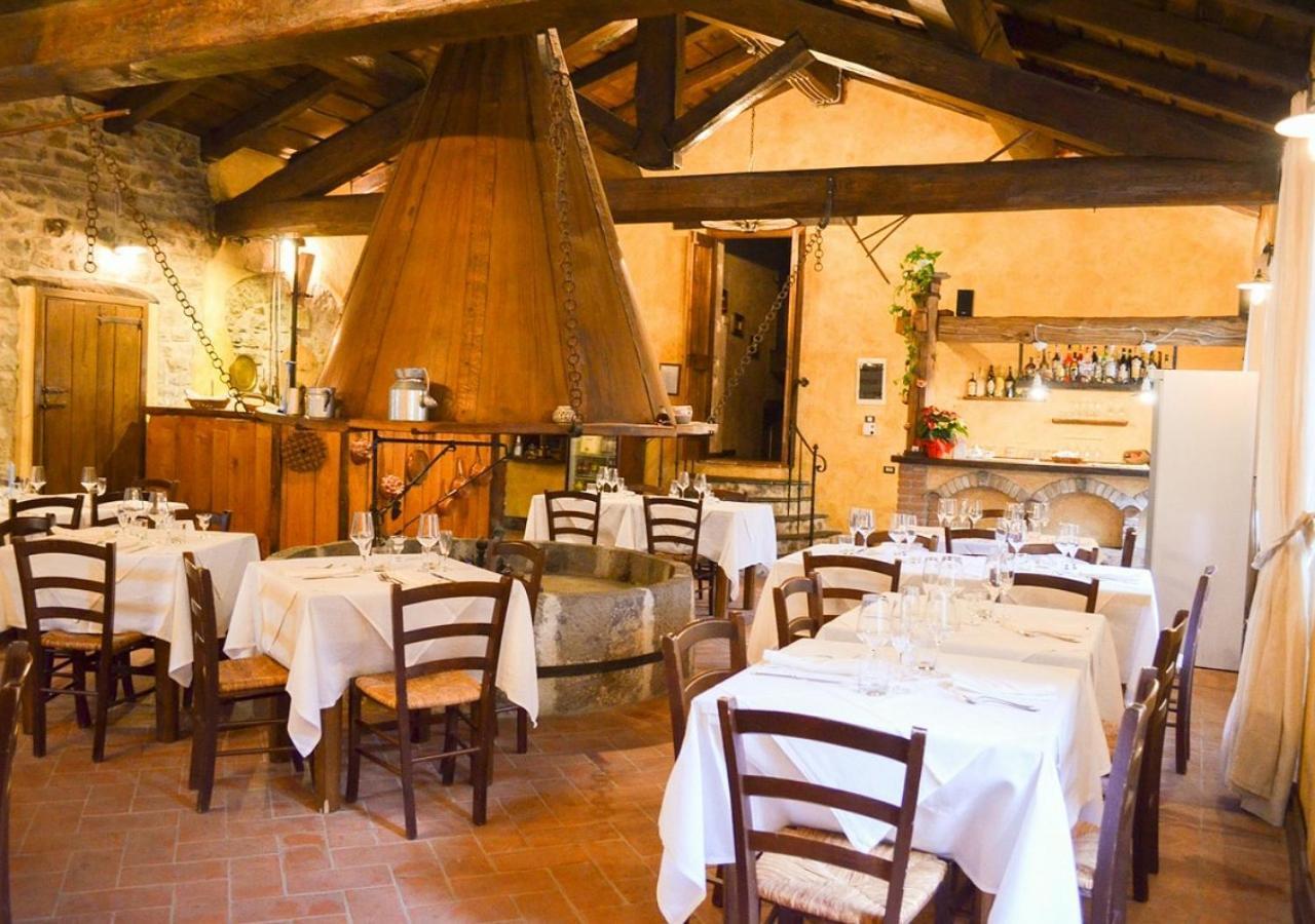 לינה וארוחת בוקר Montalto Ligure Il Cappellaio Matto מראה חיצוני תמונה